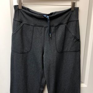 Lululemon 6 tall charcoal grey pants